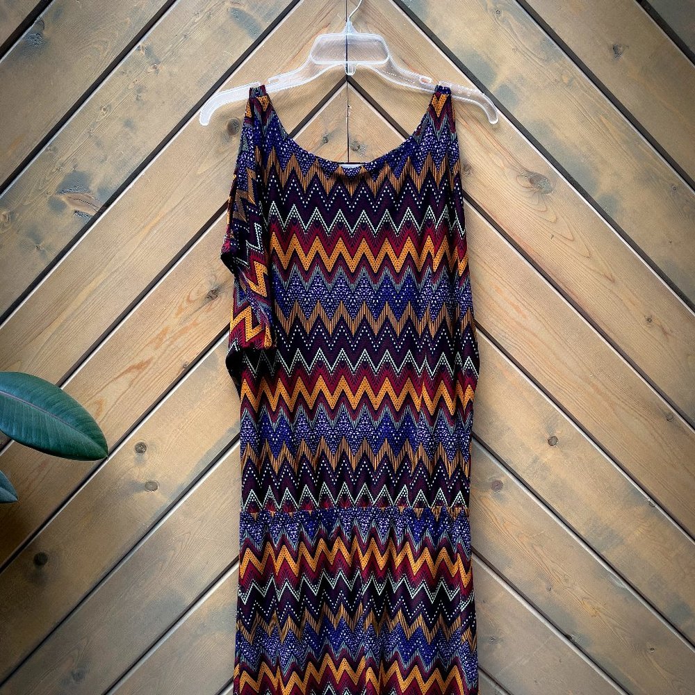 Cute drop-waist dress in great colors - size Small